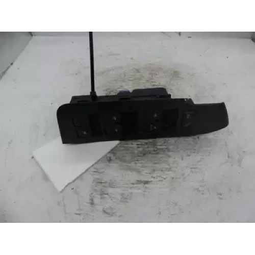 HOLDEN CAPTIVA POWER WINDOW SWITCH RH FRONT (MASTER SWITCH), CAPTIVA 7 (VIN KL3C