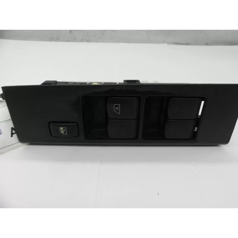 NISSAN PATHFINDER POWER WINDOW SWITCH RH FRONT (MASTER SWITCH), R51, TWIN PLUG T