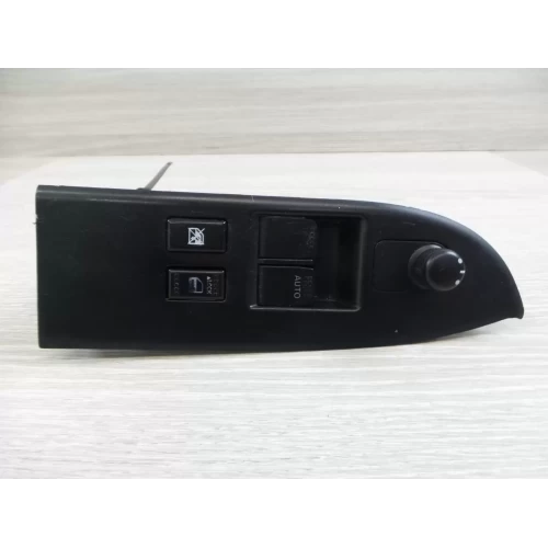 SUZUKI VITARA POWER WINDOW SWITCH RH FRONT (MASTER SWITCH), 3DR, GRAND VITARA, J