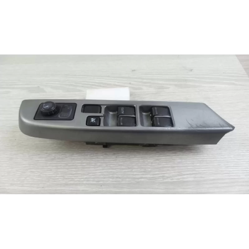 NISSAN NAVARA POWER WINDOW SWITCH D22, RH FRONT (MASTER SWITCH), 4DR TYPE, NON C