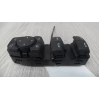 HOLDEN EQUINOX POWER WINDOW SWITCH RH FRONT (MASTER SWITCH), EQ, POWER FOLDING M
