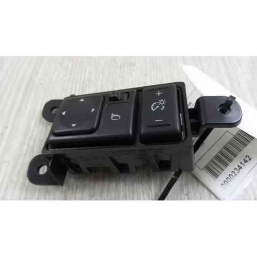 NISSAN PULSAR MISC SWITCH/RELAY B17 02/13-12/17 13 14 15 16 17