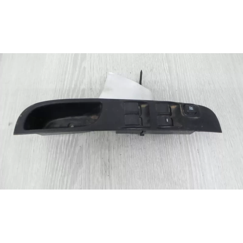 MITSUBISHI TRITON POWER WINDOW SWITCH RH FRONT (MASTER SWITCH), 4 DOOR SWITCH TY