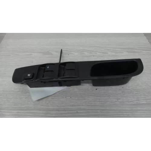 MITSUBISHI TRITON POWER WINDOW SWITCH RH FRONT (MASTER SWITCH), 4 DOOR SWITCH TY