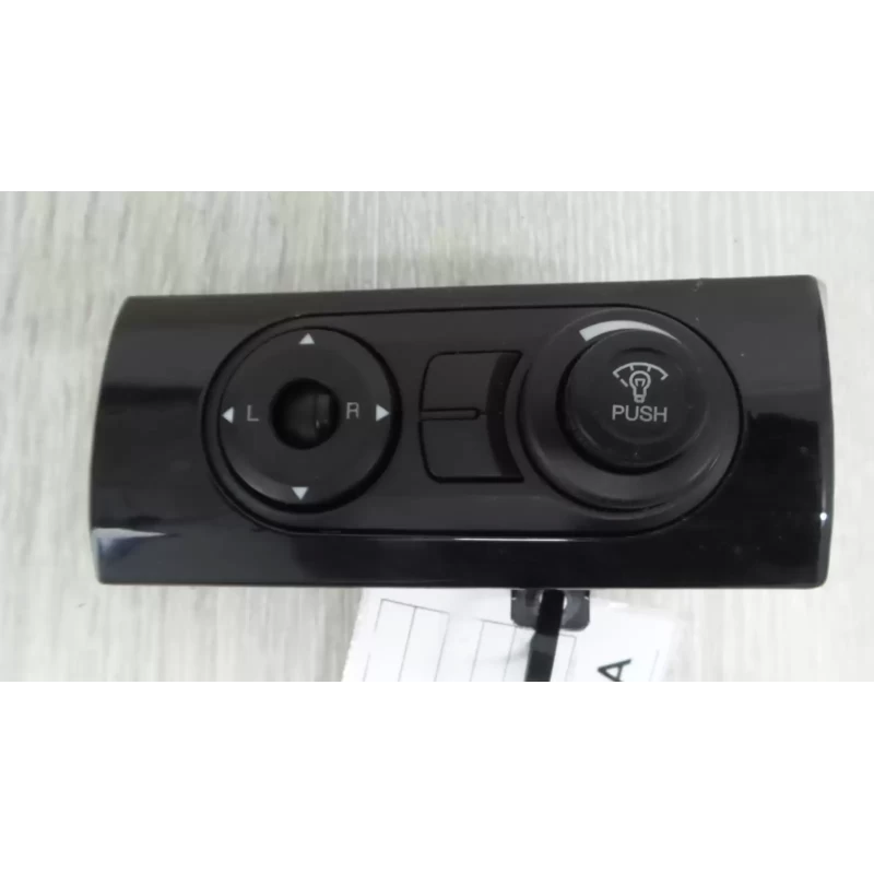 HOLDEN CAPTIVA COMBINATION SWITCH MIRROR SWITCH, CG, 01/11-06/18 2011