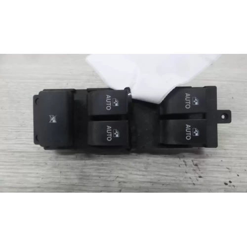 HOLDEN CAPTIVA POWER WINDOW SWITCH RH FRONT (MASTER SWITCH), CAPTIVA 5 (VIN KL3D