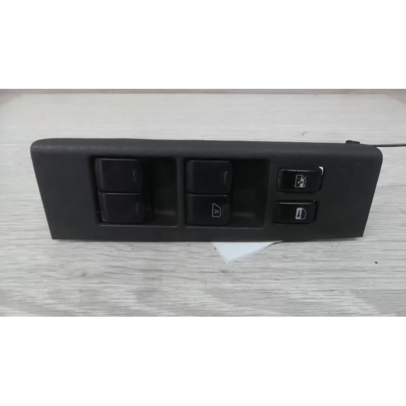 NISSAN NAVARA POWER WINDOW SWITCH D40, RH FRONT (MASTER SWITCH), 4DR TYPE, SINGL