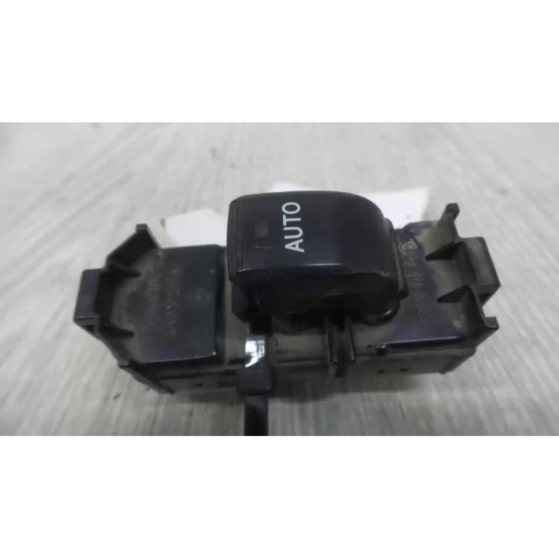 TOYOTA PRADO POWER WINDOW SWITCH LH REAR, 120 SERIES, 02/03-10/09 2003