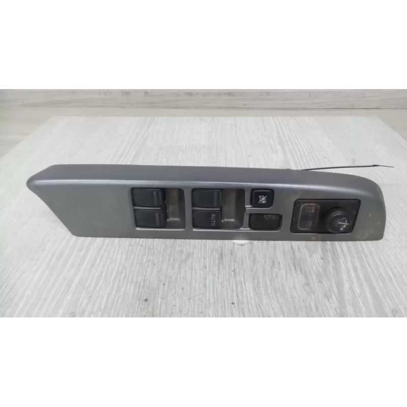 NISSAN NAVARA POWER WINDOW SWITCH D22, RH FRONT (MASTER SWITCH), 4DR TYPE, NON C