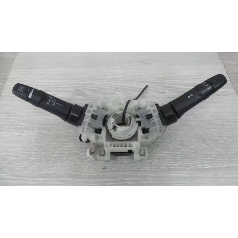 MITSUBISHI TRITON COMBINATION SWITCH COMBINATION SWITCH ASSY (FLASHER & WIPE