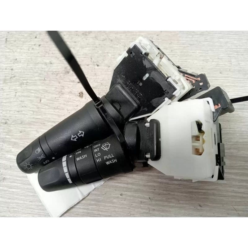 NISSAN PATROL COMBINATION SWITCH COMBINATION SWITCH ASSY, Y61/GU, WAGON, W/ REAR