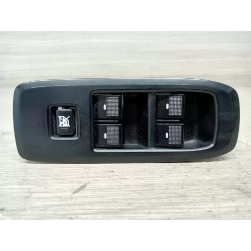 FORD EVEREST POWER WINDOW SWITCH RH FRONT (MASTER SWITCH), UA, 07/15-05/22 2017