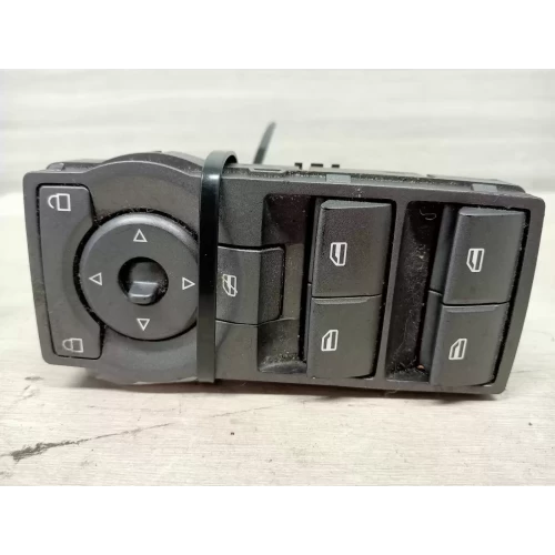 HOLDEN COMMODORE POWER WINDOW SWITCH FRONT CENTRE MASTERSWITCH, 4 DOOR, GREY, VE