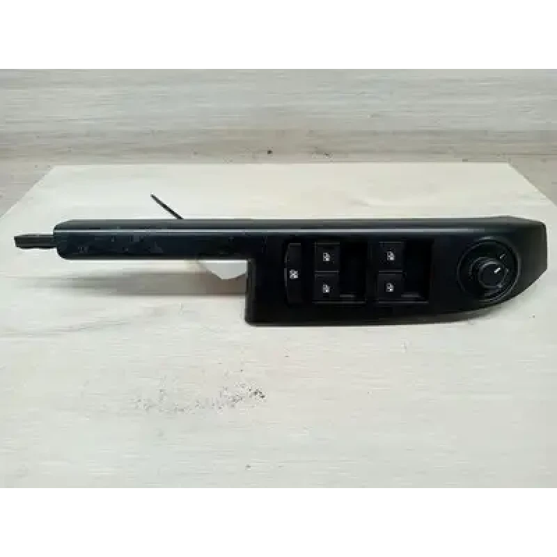 HOLDEN BARINA POWER WINDOW SWITCH RH FRONT (MASTER SWITCH), HATCH/SEDAN, TM, 09/