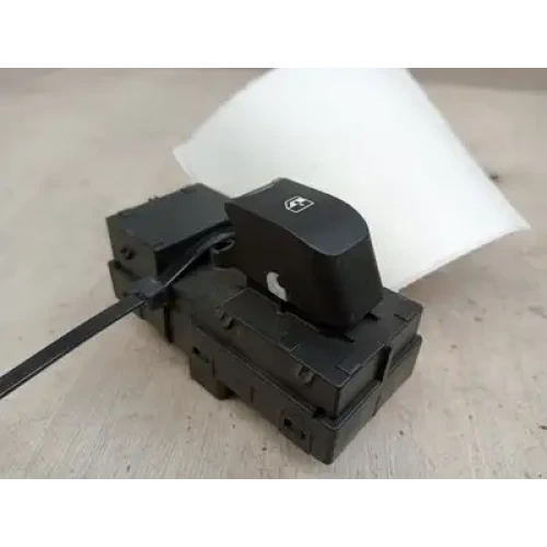 LDV DELIVER 9 POWER WINDOW SWITCH LH FRONT, 07/20- 2021 LDV DELIVER 9 POWER WINDOW SWITCH LH FRONT, 07/20- 2021