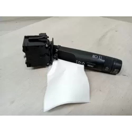 HOLDEN COMMODORE COMBINATION SWITCH FLASHER SWITCH, VF, 05/13-12/17 2015