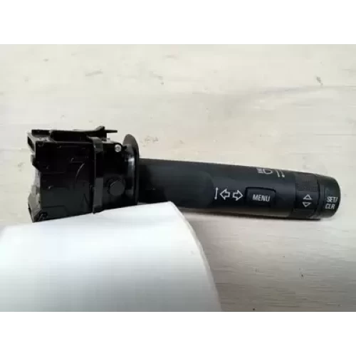 HOLDEN COMMODORE COMBINATION SWITCH FLASHER SWITCH, VF, 05/13-12/17 2016