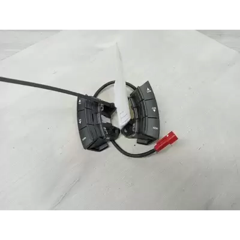 HOLDEN COMMODORE MISC SWITCH/RELAY VOLUME CONTROL SWITCH, VY1-VY2, 10/02-08/04 0