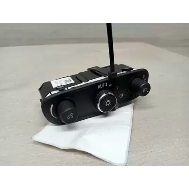 HOLDEN COMMODORE COMBINATION SWITCH HEADLAMP SWITCH, ZB, 10/17-12/20 2018