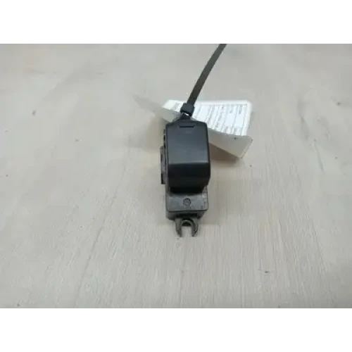 NISSAN NAVARA POWER WINDOW SWITCH D40, RH REAR, 09/05-08/15 2008