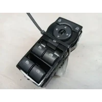 HOLDEN COMMODORE POWER WINDOW SWITCH FRONT CENTRE MASTERSWITCH, 4 DOOR, BLACK, V HOLDEN COMMODORE POWER WINDOW SWITCH FRONT CENTRE MASTERSWITCH, 4 DOOR, BLACK, V