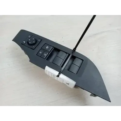 TOYOTA RAV4 POWER WINDOW SWITCH RH FRONT, BLOCK MASTER SWITCH, AUTO FOLD TYPE, X