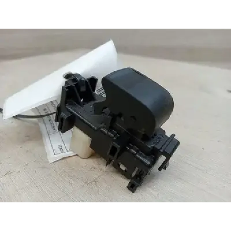 TOYOTA LANDCRUISER POWER WINDOW SWITCH 200 SERIES, LH FRONT/LH REAR/RH REAR, 11/ TOYOTA LANDCRUISER POWER WINDOW SWITCH 200 SERIES, LH FRONT/LH REAR/RH REAR, 11/