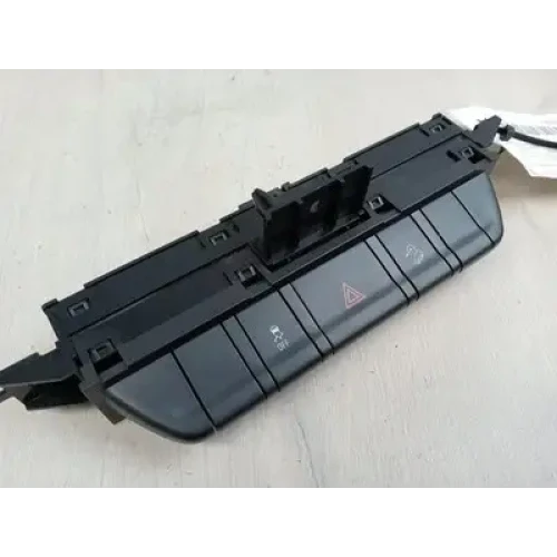 HOLDEN COLORADO MISC SWITCH/RELAY RG, SWITCH PANEL (TRACTION CONTROL, HAZARD LIG HOLDEN COLORADO MISC SWITCH/RELAY RG, SWITCH PANEL (TRACTION CONTROL, HAZARD LIG