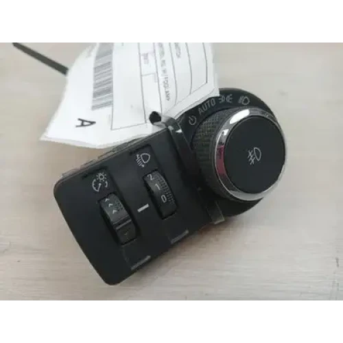 HOLDEN COLORADO COMBINATION SWITCH HEADLAMP SWITCH (DASH MOUNTED), RG, W/ FOGLAM