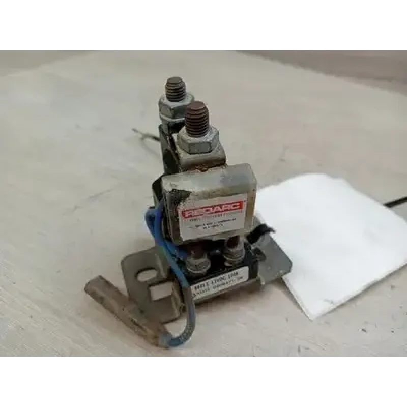 TOYOTA LANDCRUISER MISC SWITCH/RELAY REDARC SMART START ISOLATOR 100 SERIES