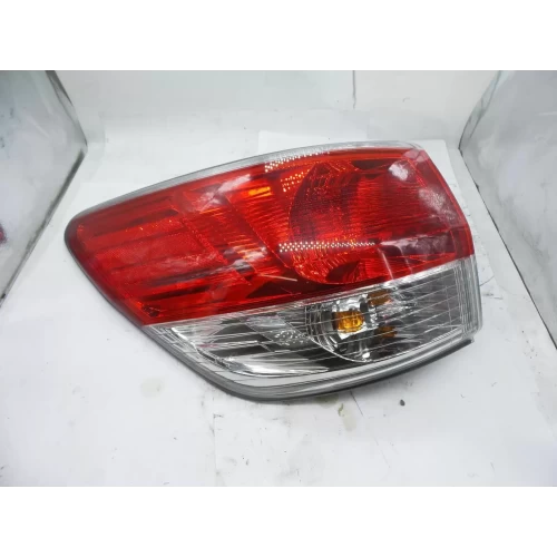 NISSAN PATHFINDER LEFT TAILLIGHT R52, 06/13-11/16 2015