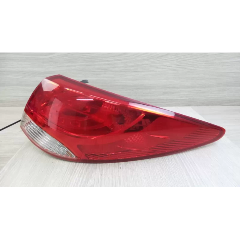 HYUNDAI IX35 RIGHT TAILLIGHT LM SERIES (VIN TMAJ), IN BODY, 09/13-01/16 2013