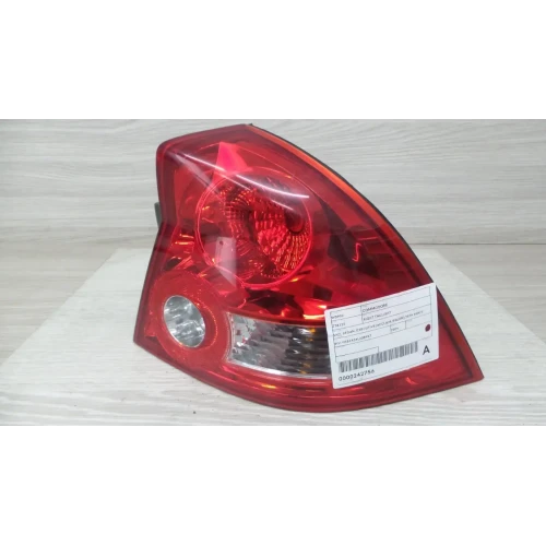 HOLDEN COMMODORE RIGHT TAILLIGHT VY2, SEDAN, EXECUTIVE/ACCLAIM/EQUIPE/25TH ANNIV