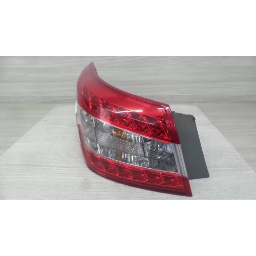 NISSAN PULSAR LEFT TAILLIGHT B17, SEDAN, 12/12-12/17 2013