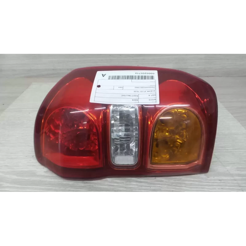 TOYOTA RAV4 RIGHT TAILLIGHT  ACA2#R, 07/03-10/05 2004