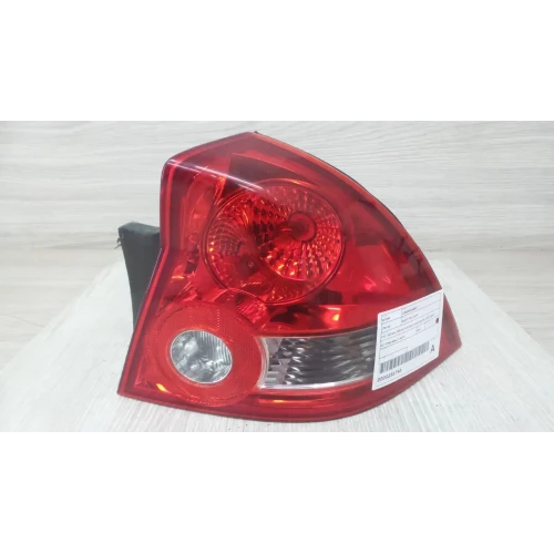 HOLDEN COMMODORE RIGHT TAILLIGHT VY2, SEDAN, EXECUTIVE/ACCLAIM/EQUIPE/25TH ANNIV