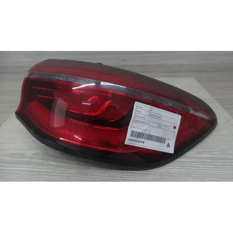 MG HS RIGHT TAILLIGHT SAS23, 08/19- 2020