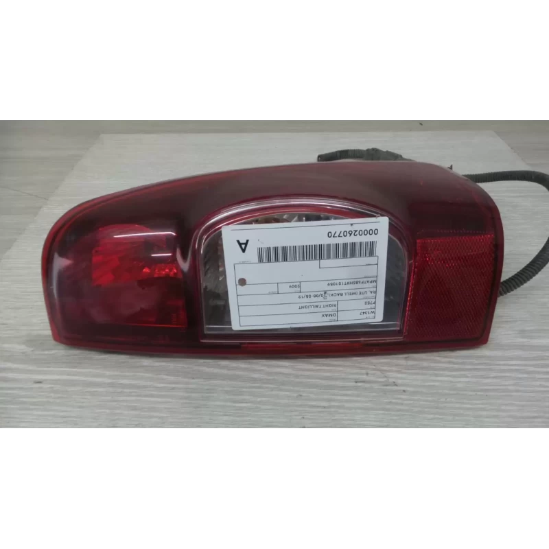 ISUZU DMAX RIGHT TAILLIGHT RA, UTE (WELL BACK), 10/08-05/12 2009