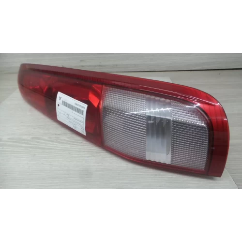 NISSAN XTRAIL RIGHT TAILLIGHT T30, ST/ST-S/ST-X/Ti/Ti-L, 11/03-09/07 2005