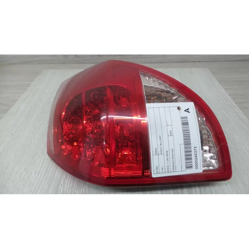 TOYOTA RAV4 RIGHT TAILLIGHT ACA33, 11/05-08/08 2008