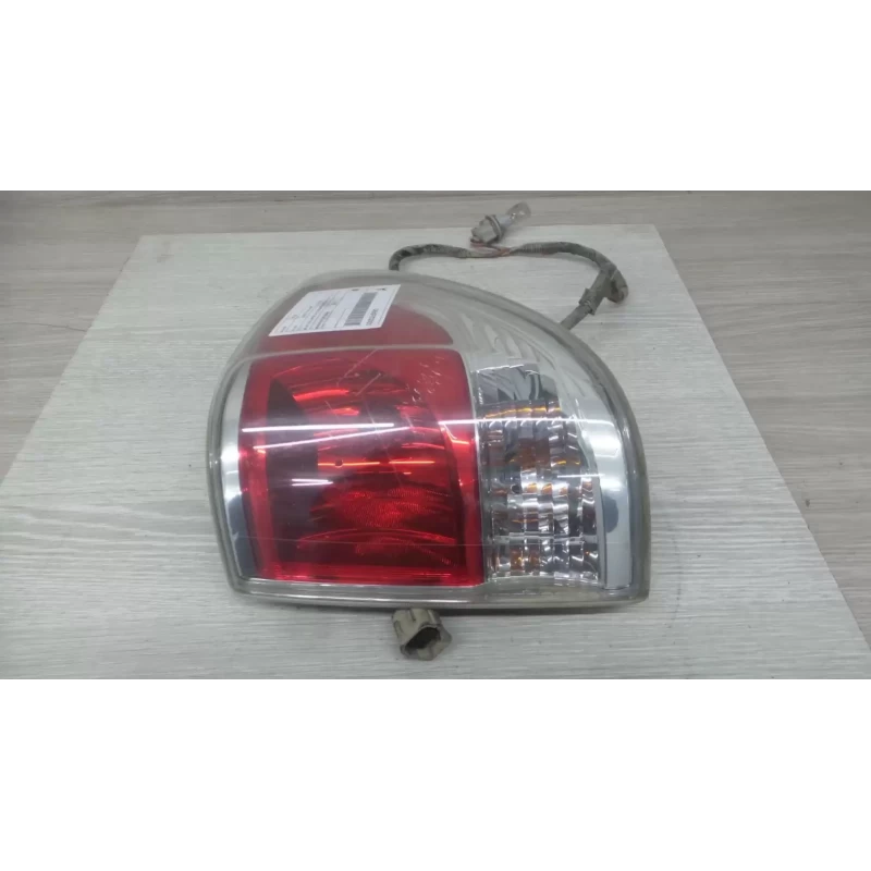 MAZDA BT50 RIGHT TAILLIGHT UP-UR, UTE, UPPER, W/ CHROME SURROUND TYPE, 10/11-06/