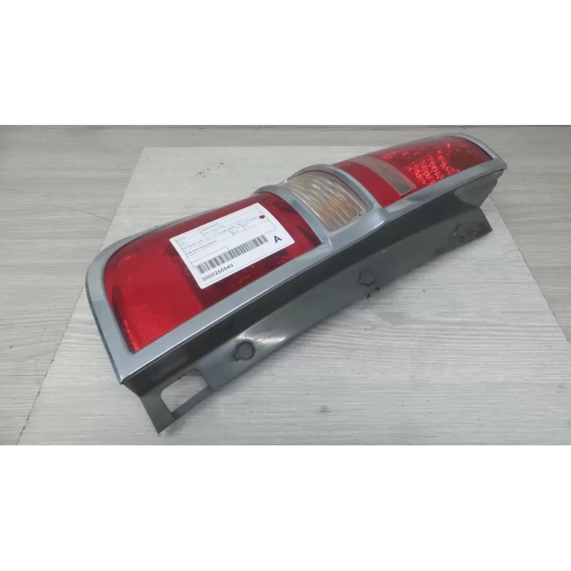 HYUNDAI ILOAD/IMAX LEFT TAILLIGHT TAILGATE TYPE, TQ, 11/07-ILOAD/IMAX, TQ, 11/07