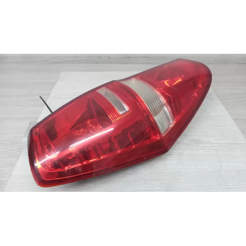 HYUNDAI ILOAD/IMAX LEFT TAILLIGHT TAILGATE TYPE, TQ, 11/07-ILOAD/IMAX, TQ, 11/07