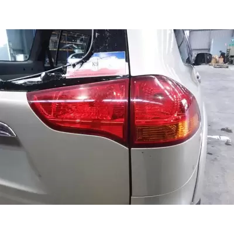 MITSUBISHI CHALLENGER RIGHT TAILLIGHT KH/PB, IN BODY, 12/09-06/13 2011
