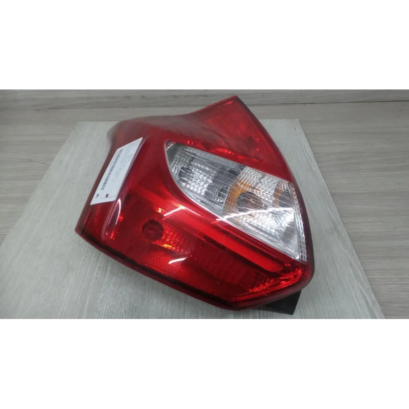 FORD FOCUS LEFT TAILLIGHT LW, HATCH, STANDARD TYPE, 05/11-08/15 2012
