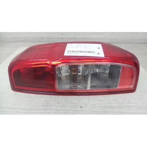 NISSAN NAVARA RIGHT TAILLIGHT D40 (VIN VSK), UTE BACK, 09/05-08/15 2007