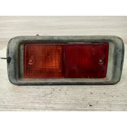 TOYOTA LANDCRUISER RIGHT TAILLIGHT 75/76/78 SERIES, IN BUMPER, WAGON/TROOP CARRI