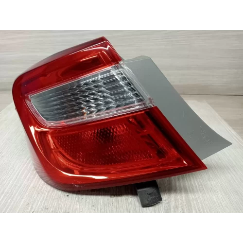 TOYOTA AURION LEFT TAILLIGHT GSV50R, 02/12-08/17 2013