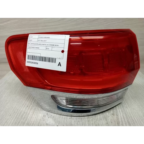 JEEP GRANDCHEROKEE LEFT TAILLIGHT WK, LAREDO/OVERLAND/LIMITED, W/ CHROME BEZEL,