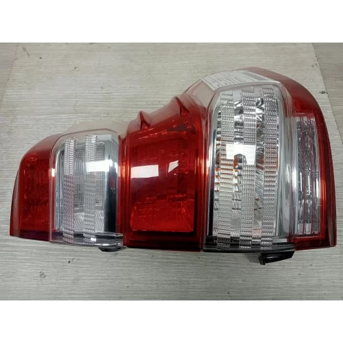 TOYOTA PRADO RIGHT TAILLIGHT IN BODY, 150 SERIES, 08/13-07/17 2015